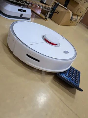 電卓が挟まるロボット掃除機