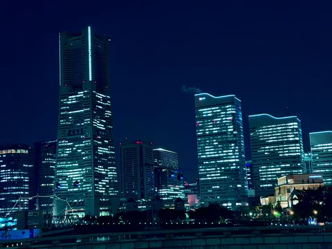 横浜