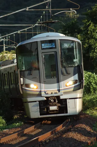 爆走！鈍行列車