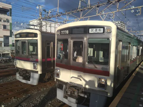 電車、まさかの試運転報告会？