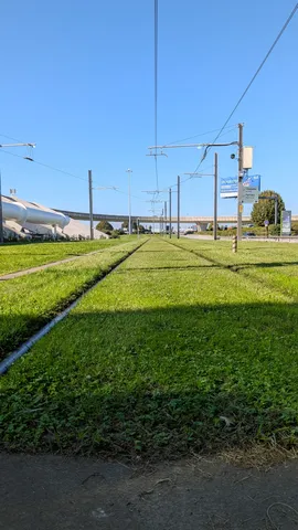 線路と空の秩序