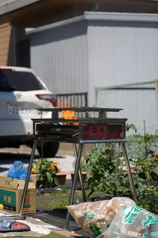 庭でBBQ、夏の始まり