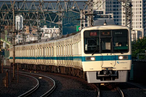 電車くん、カーブも抜かりなし！
