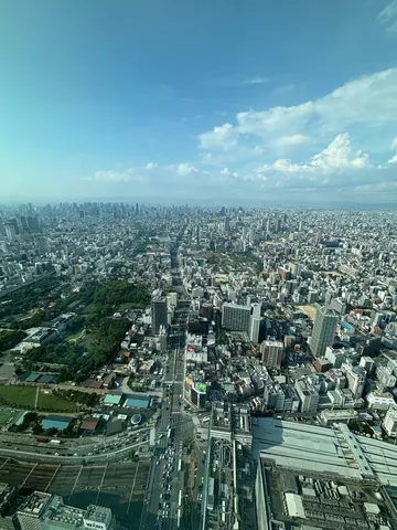 空と街が織りなす遠近風景