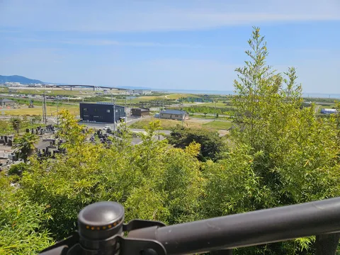 青空と緑、広がる風景