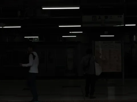 上野駅、隠密ミッション中？