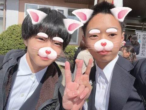 猫耳フィルターでキュートに決める！