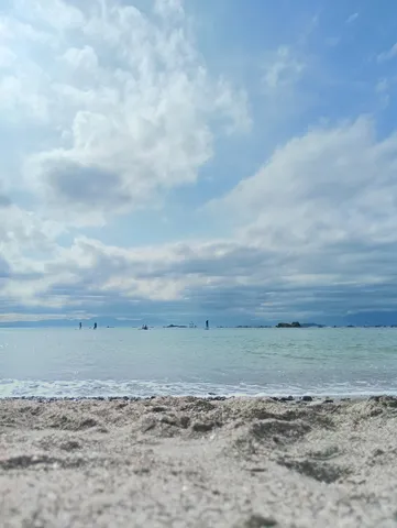 水平線と夏休みの午後