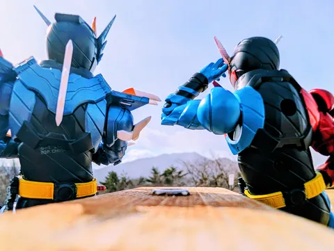 激突！二体のヒーロー