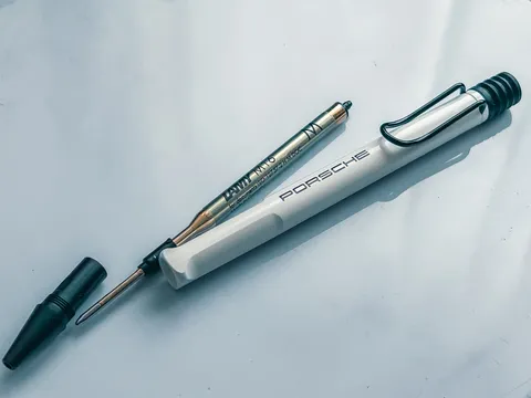 ペンとインクの静かな時間