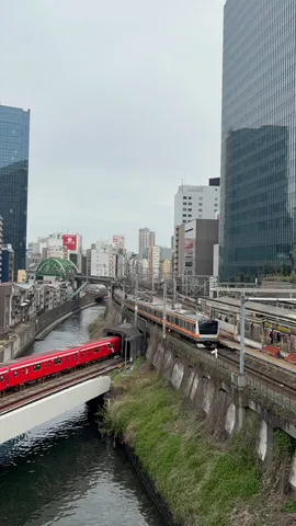 交差する日常、流れる時間
