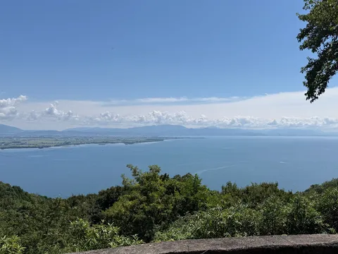 蒼く広がる水平線