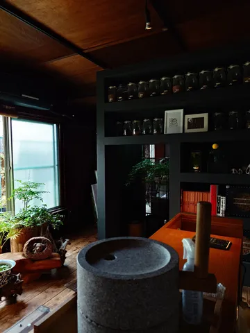 古き良き喫茶店の静かな午後