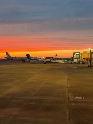 夕焼け滑走路の旅前感