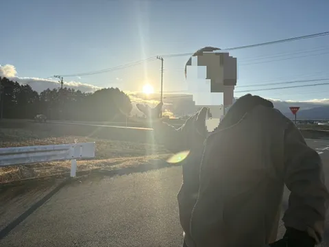朝焼け、旅立ちの予感
