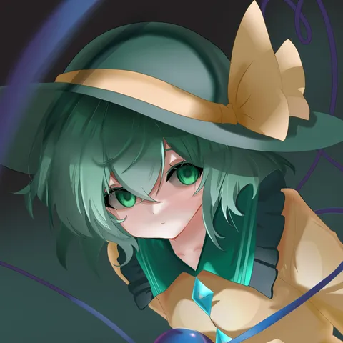 帽子を深々と、エメラルドの眼差し