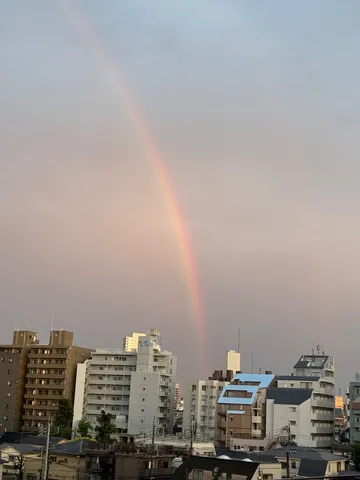 ふわり、街と虹のハーモニー
