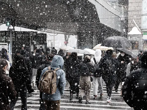 雪降る街の営み