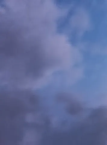紫色の空の静寂