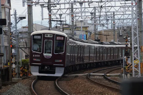 鉄路の薫り、響く音