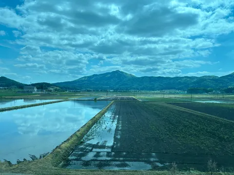 田園風景に映る空
