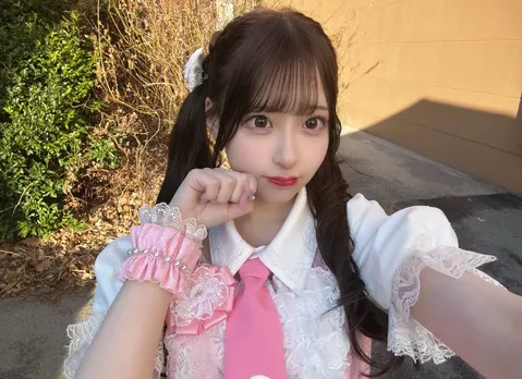 春の陽射し、甘い装い