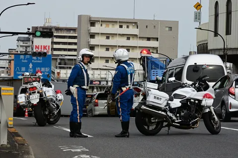 街角の秩序、白バイ隊員