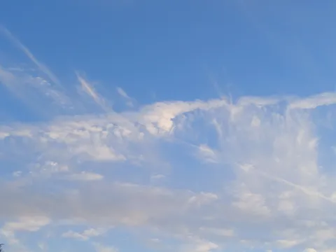 穏やかなる空の表情