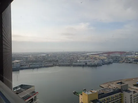 湾岸都市の広がる風景