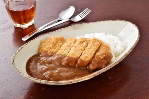 とろーりカレーとサクサクカツ