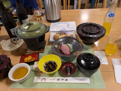 旬と器が語る夜の食卓