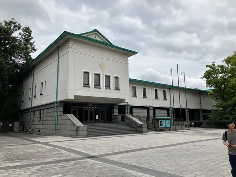 静寂を纏う、歴史的建造物