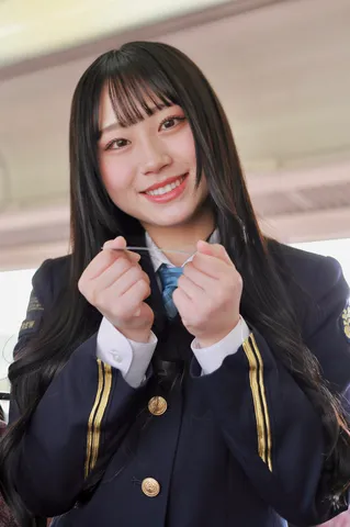 真剣な眼差しと純粋な笑顔