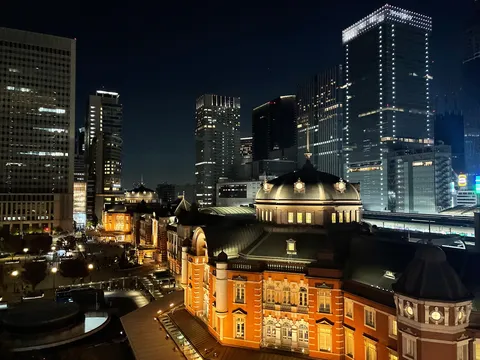 ネオ・クラシックが誘う夜景