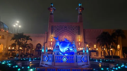 青い魔法の夜景
