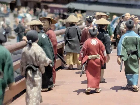 時代絵巻のような往来