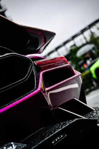 水も滴るイイ車