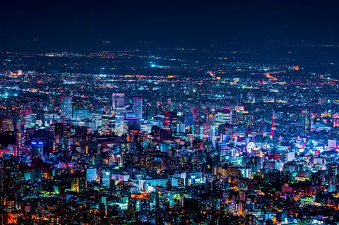煌めく都会の夜景