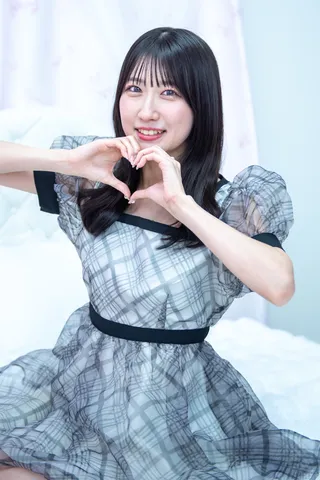 淡い光の中の温かなハート