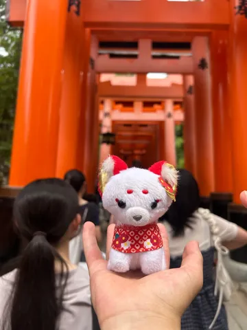 朱色の回廊でひと休み