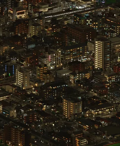 光が織りなす都市の夜景