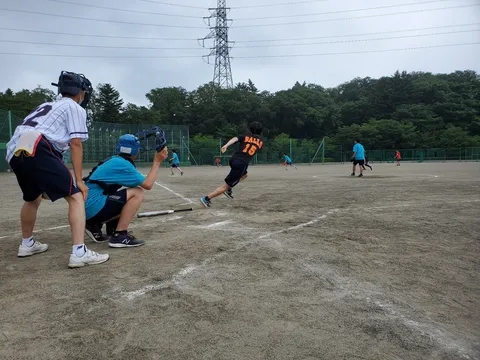 熱戦の瞬間、未来への白線