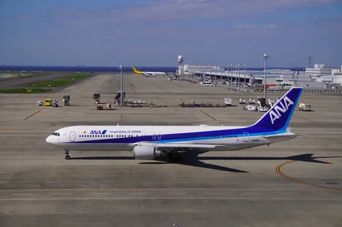 飛行機と空の静寂