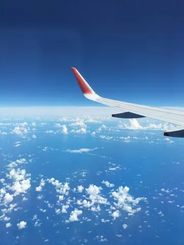 遥かなる空の旅