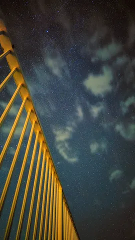 星降る夜の旅路