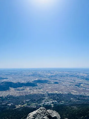 見下ろす地平線、広がる大地