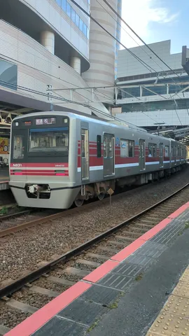 日常を彩る、静かな鉄道風景