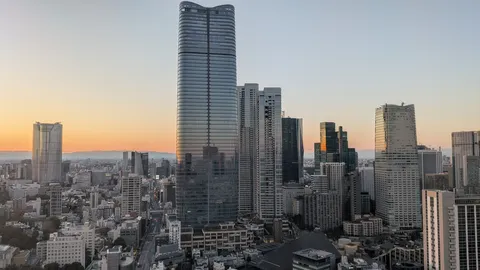 摩天楼の夕暮れグラデーション