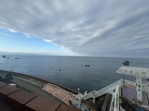 雲と海、そして水平線