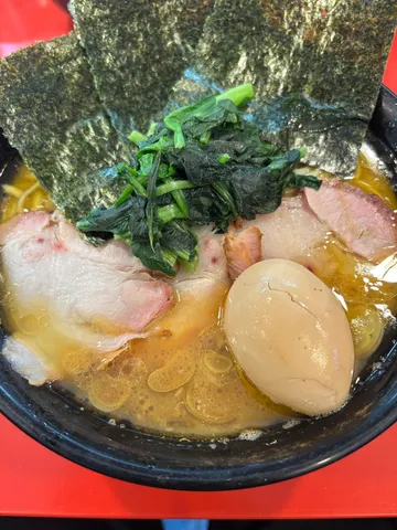 熱々ラーメン、至福の一杯